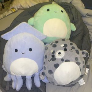 Bundle squishmallow